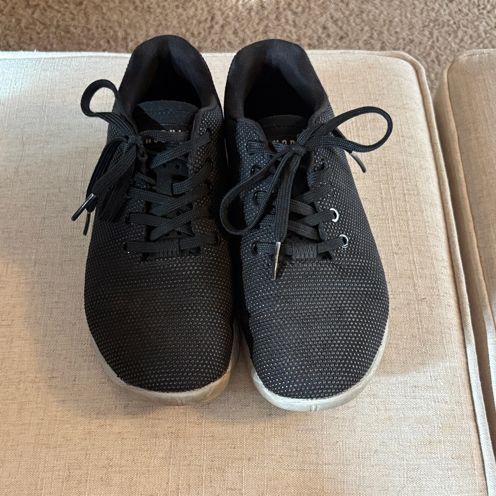 NOBULL Black Women's trainers size 9.5
